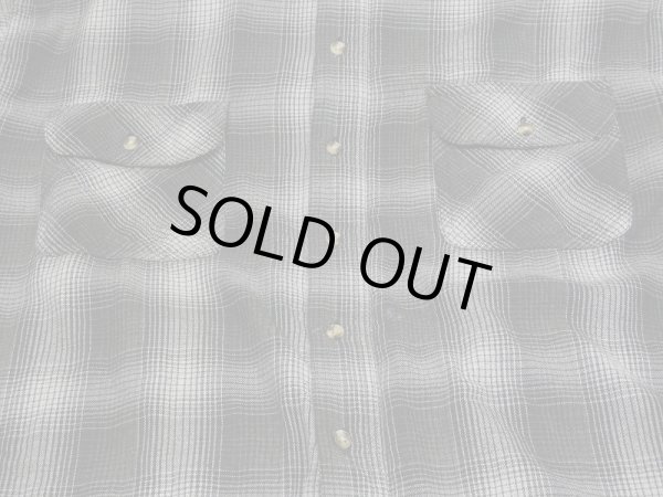 画像5: 90's DAVID TAYLOR OMBRE SHADOW CHECK COTTON SHIRT with THERMAL (5)