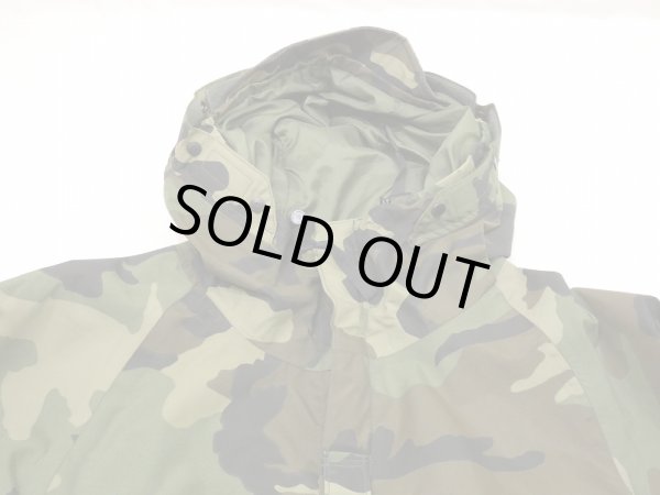 画像3: 90's '92 US ARMY ECWCS 1st GEN WOODLAND CAMO GORE-TEX FIELD PARKA JACKET (3)