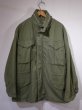 画像1: 60s US ARMY M-65 COTTON SATEEN OG-107 FIELD JACKET 1ST TYPE M-R ZIPPER MODIFY (1)