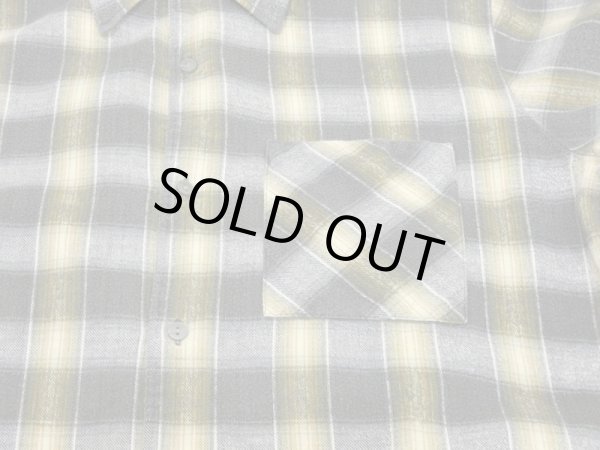 画像5: 60s 70s UNKNOWN EURO VINTAGE GRADATION CHECK PLAID COTTON FLANNEL BOX SHIRT (5)
