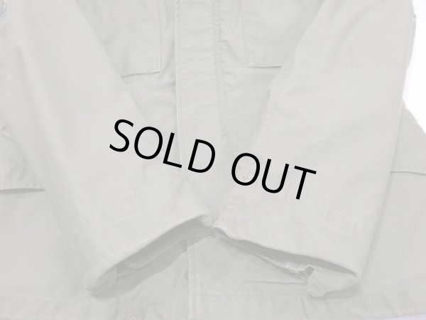 画像9: 60s US ARMY M-65 COTTON SATEEN OG-107 FIELD JACKET 1ST TYPE S-R FULL PATCH (9)