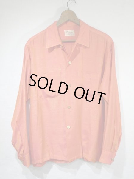 画像1: 50s 60s Jamaica FROM HABAND PATTERSON SALMON PINK BORDER NEP OPEN COLLAR RAYON SHIRT  (1)