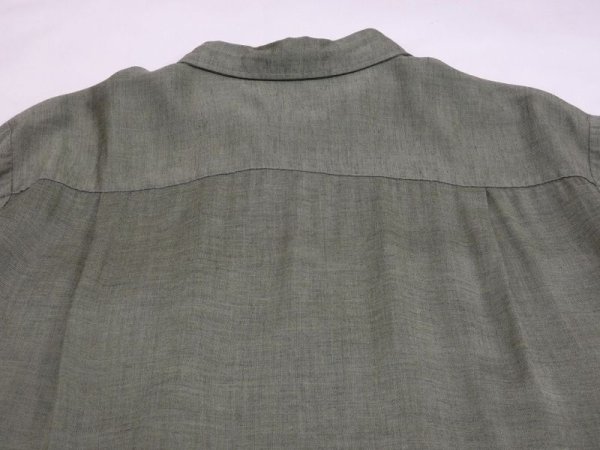 画像14: 60s Bellamy ONE POINT EMBROIDERY RAYON OPEN COLLAR SHIRT (14)