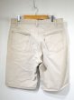 画像2: 90s Levi's 550 RELAXED FIT BEIGE DENIM SHORTS MADE IN USA (2)