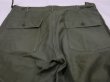 画像9: 50s US ARMY OG-107 COTTON SATEEN UTILITY BAKER PANTS LARGE 1~2 WASHED  (9)