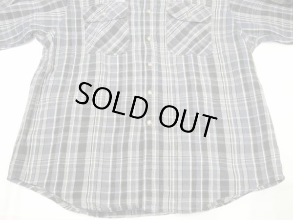 画像7: 80s 90s Carhartt GRAY PLAID HEAVY FLANNEL SHIRT MADE IN USA ？ (7)