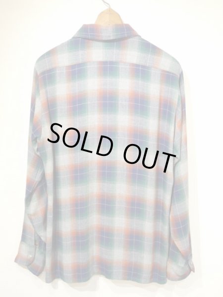 画像2: 70s ARROW CHEVELLA OMBRE SHADOW PLAID CHECK RAYON BOX SHIRT (2)