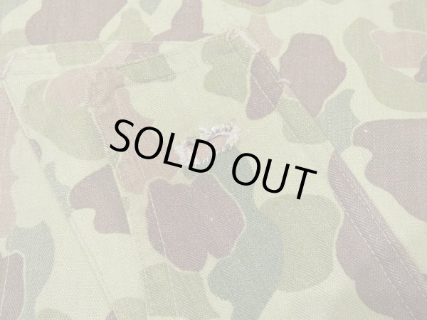 画像12: 40s US MARINE CORPS USMC FROG SKIN CAMO HBT PARAMARINE JUMP JACKET with STENCIL (12)