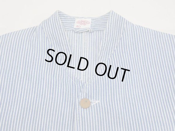 画像4: 40s BEST STAND COLLAR HICKORY STRIPE DENIM CHORE JACKET COVERALL with CHANGE BUTTON AND STENCIL (4)