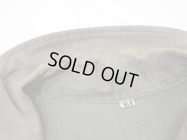 画像4: 40s US ARMY M-43 HBT HERRINGBONE TWILL UTILITY JACKET (4)