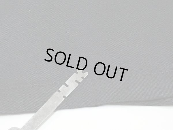 画像8: 50s CREIGHTON Sportswear BLACK PLAIN SOLID LOOP COLLAR RAYON SHIRT with EMBROIDED (8)