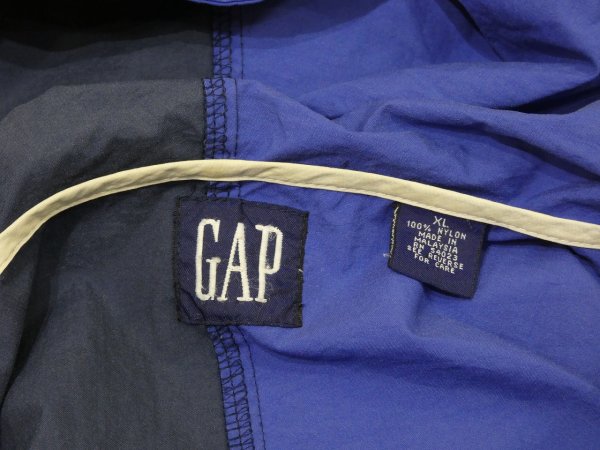 画像3: 90s OLD GAP TWO TONE NYLON ANORAK PULLOVER PARKA (3)