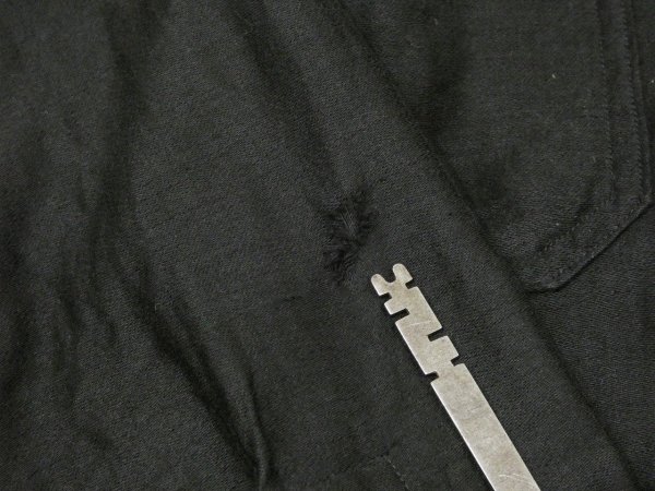 画像10: 〜 30s INVINCIBLE BLACK COTTON SATIN WORK SHIRT (10)