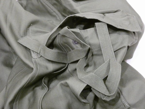 画像9: 50s US ARMY M-51 FIELD TROUSERS CARGO PANTS X-LARGE-REGULAR DEAD STOCK  (9)