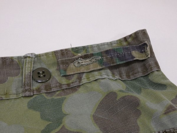 画像12: 60s UNKNOWN RIP STOP DUCK HUNTER FROG SKIN CAMO BAKER PANTS (12)