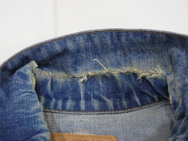 画像5: 70s Levi's 70505-0217 BLANK TAB DENIM JACKET GJ with BEEHIVES (5)