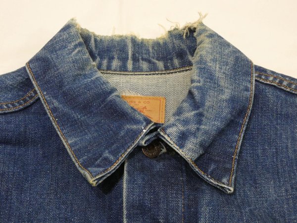 画像4: 70s Levi's 70505-0217 BLANK TAB DENIM JACKET GJ with BEEHIVES (4)