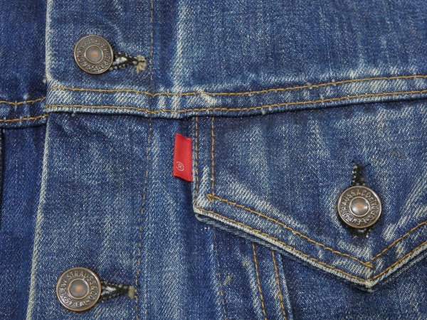 画像6: 70s Levi's 70505-0217 BLANK TAB DENIM JACKET GJ with BEEHIVES (6)