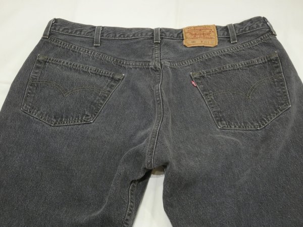 画像9: 90s Levi's 501- 0658 YARN DYED BLACK DENIM PANTS W42L32 MADE IN USA (9)