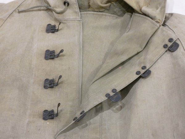 画像5: 40s WW2 US ARMY WET WEATHER PARKA with STENCIL (5)