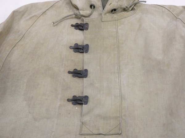 画像4: 40s WW2 US ARMY WET WEATHER PARKA with STENCIL (4)