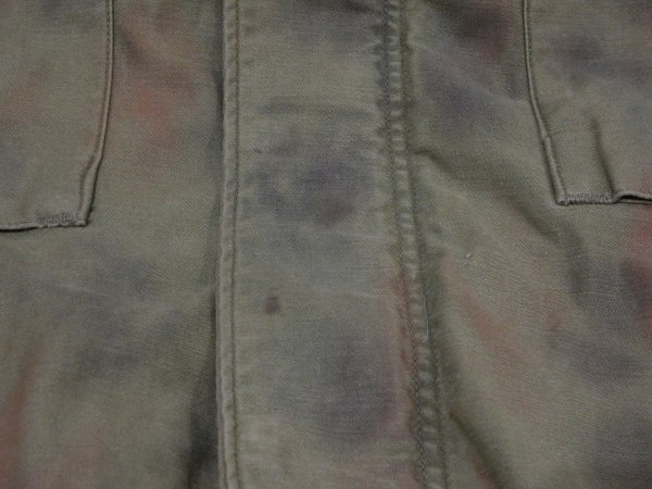 画像7: 70s US ARMY M-65 FIELD JACKET 2nd TYPE with HAND PAINTED CAMO (7)