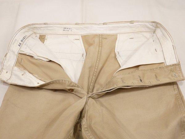 画像7: 50s US ARMY M-45 COTTON KHAKI CHINO TROUSERS PANTS TWO TONE (7)