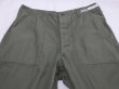 画像4: 60s '64 US ARMY OG-107 COTTON SATEEN UTILITY BAKER PANTS TWO TONE (4)