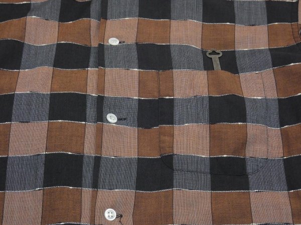 画像6: 50s Lanier by Oxford BLOCK CHECK AND WOVEN BORDER LOOP COLLAR BOX SHIRT (6)