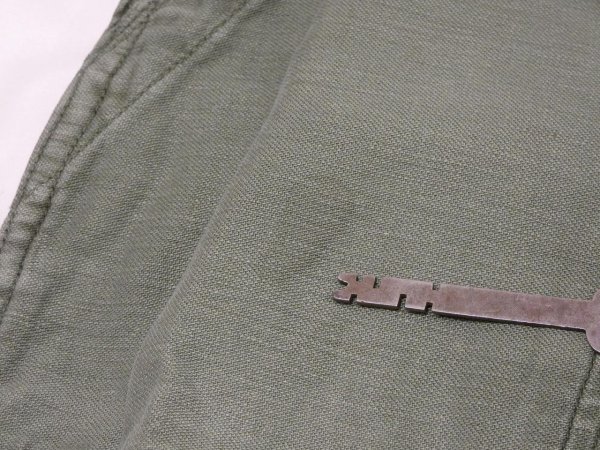 画像9: 60s '68 US ARMY OG-107 UTILITY BAKER PANTS  (9)