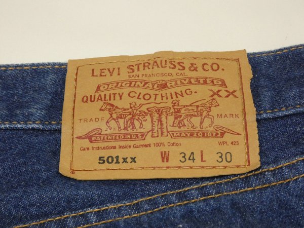 画像9: 00s Levi's 501 DARK BLUE DENIM PANTS  (9)