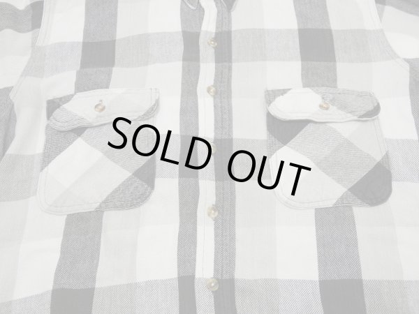 画像5: 90s DAKOTA MONOTONE PLAID HEAVY FLANNEL SHIRT (5)