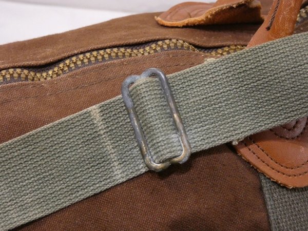 画像9: 80s 90s L.L.Bean BEAN'S ZIPPER DUFFLE BAG (9)