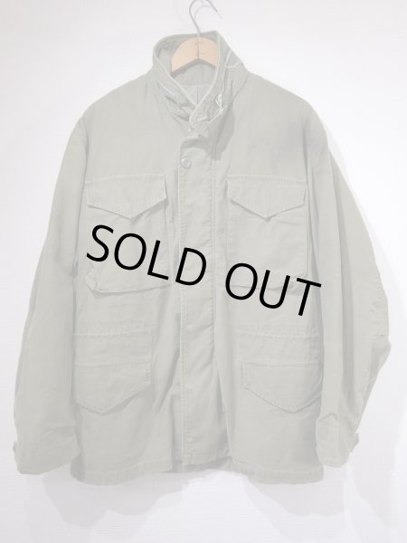 画像1: 60s 1965 US ARMY M-65 COTTON SATEEN OG-107 FIELD JACKET 1ST TYPE ALUMINUM ZIPPER S-R (1)
