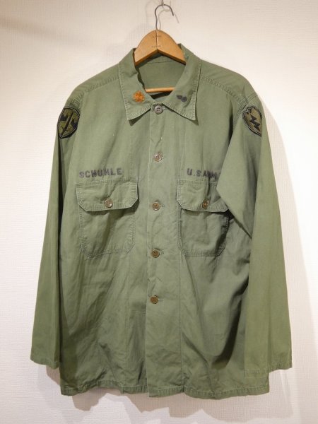 画像1: 60s US ARMY PX CIVILIAN COTTON POPLIN UTILITY SHIRT with EMBROIDERED and PATCH (1)