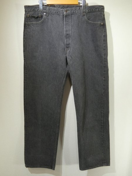 画像1: 90s Levi's 501- 0658 YARN DYED BLACK DENIM PANTS W42L32 MADE IN USA (1)