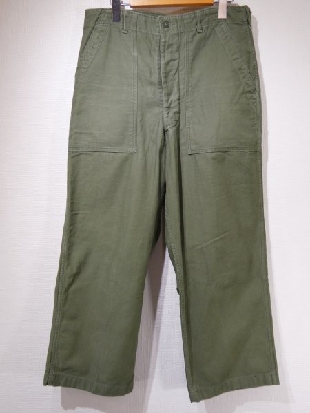 画像1: 60s '62 US ARMY OG-107 COTTON SATEEN UTILITY TROUSERS BAKER PANTS 1st LATE TYPE (1)