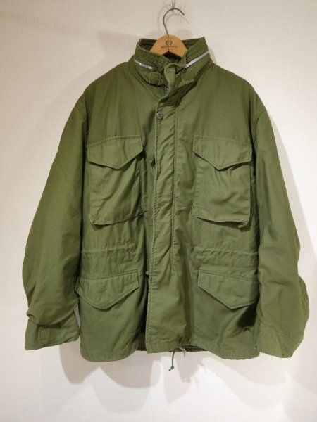 画像1: 60s '65 US ARMY M-65 COTTON SATEEN OG-107 FIELD JACKET 1ST TYPE ALUMINUM ZIPPER M-R (1)
