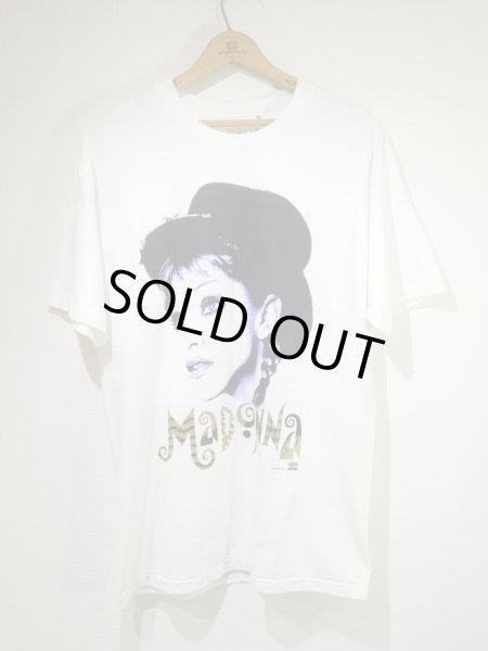 画像1: 90s Hanes MADONNA The Girlie Show WORLD TOUR BAND T-SHIRT  (1)