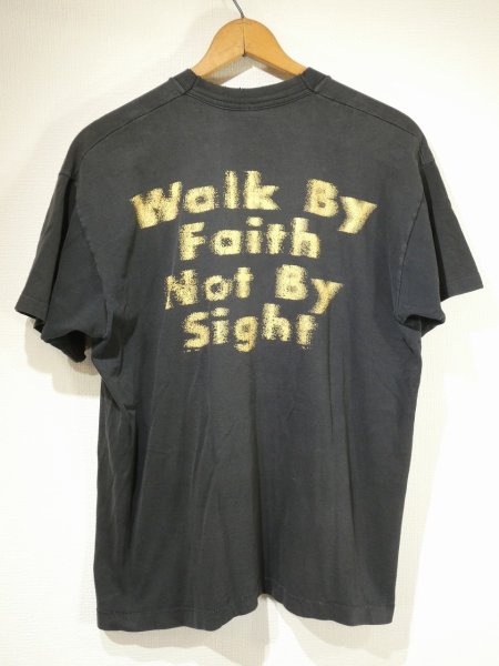 画像2: 90s FRUIT OF THE LOOM  Faith MOTION TEXT BOSS SIDE PRINT T-SHIRT MADE IN USA (2)