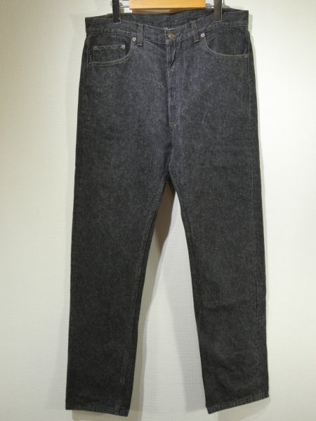 画像1: 90s Levi's 501- 0658 YARN DYED BLACK DENIM PANTS W36L3４ MADE IN USA (1)